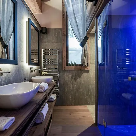 Chalet Summit Escape Chalet In *
